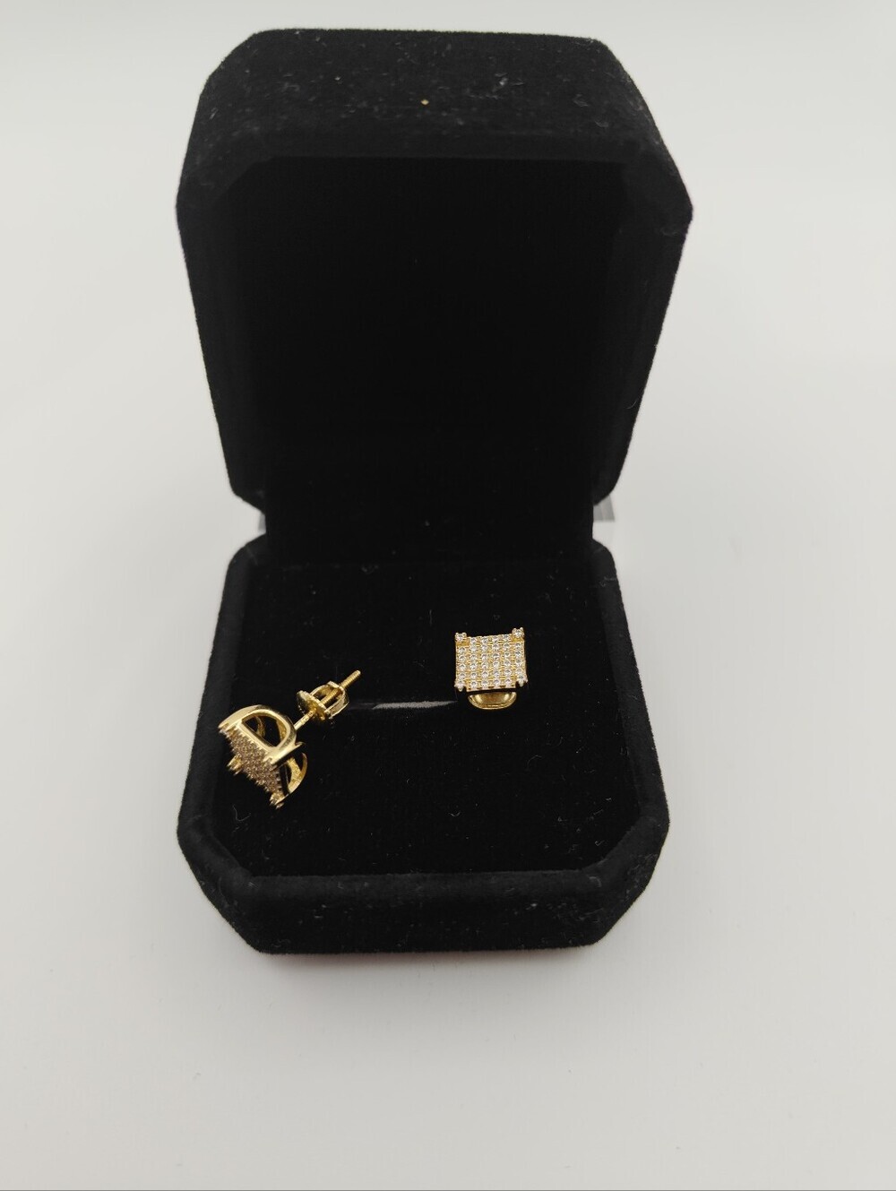Square style earrings 2CT VV1 Moissanite & 925S Silver WHITE GOLD PLATED
